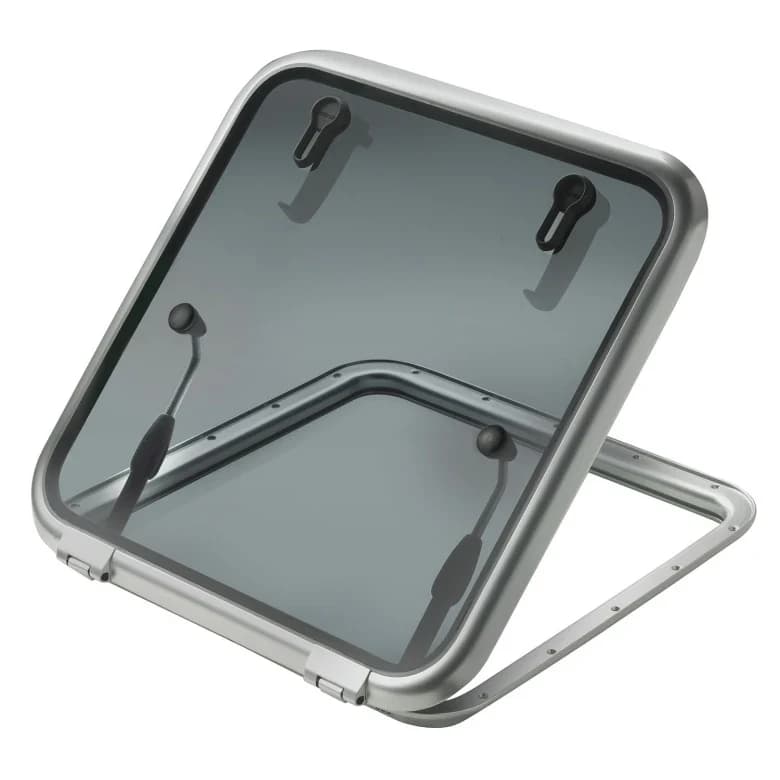 Vetus ALTUS opening deck hatch